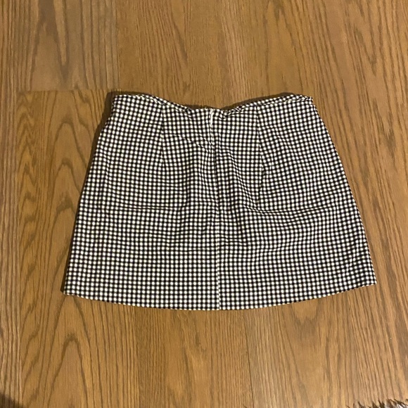Urban Outfitters Gingham Skirt - Picture 5 of 5